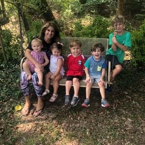 Meet your Posher, Linda